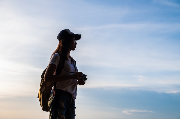 Los destinos más seguros para viajar sola como mujer